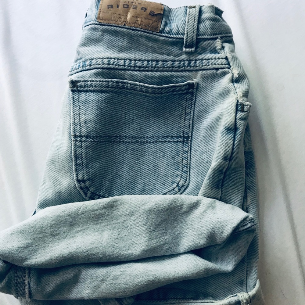 High waisted Riders shorts